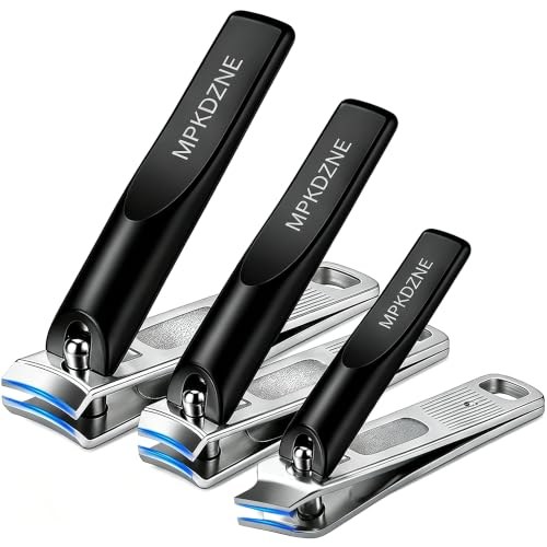 Nail Clippers Set With Case for $0.99